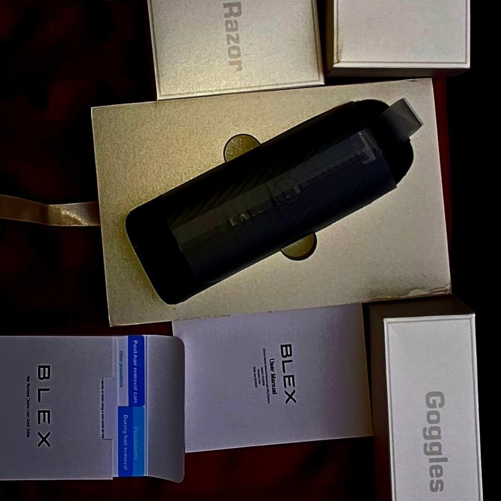 NEW BLEX Laser Hair Removal System - Picture 3 of 3